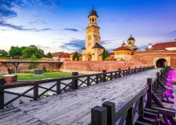 Enjoy: Cetatea Alba Carolina, Alba-Iulia (1000)