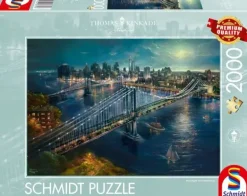 Schmidt: Thomas Kinkade Studios - Moonlight Over Manhattan (2000)