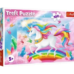 Trefl: Unicorn in a Pink Magical Landscape (100)